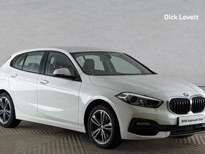 Used BMW 118 Sport Line 134 HP (98 kW) 2022 White Hatchback