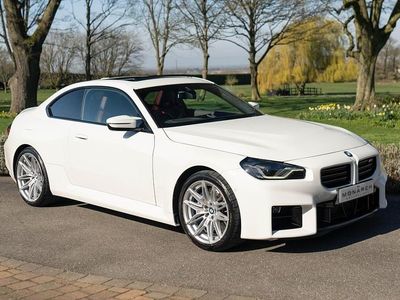 Begagnad BMW M2 M Performance 2025 Vit Sportkupé