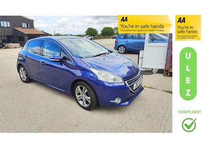 Blue Used 2015 Peugeot 208 Allure Hatchback | £3,799 (Fair price)