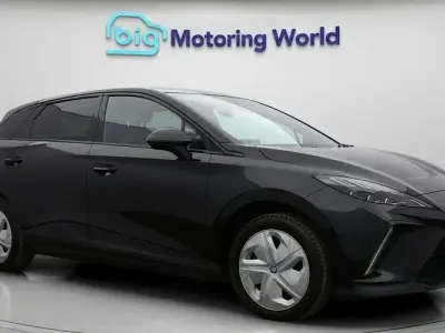 Used MG MG4 EV Trophy 150 kW (204 HP) 2025 Hatchback