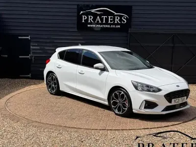Used Ford Focus ST-Line X 120 HP (88 kW) 2021 White Hatchback