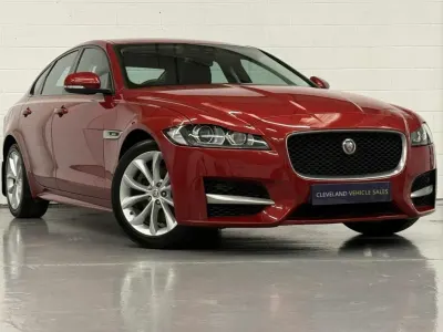 Used Jaguar XF R-Sport 180 HP (132 kW) 2017 Red Sedan