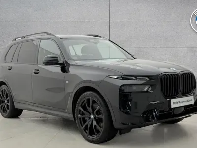 Usado BMW X7 M Sport 347 CV (255 kW) 2024 Negro SUV