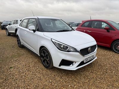 Used MG MG3 Exclusive 106 HP (77 kW) 2024 White Hatchback