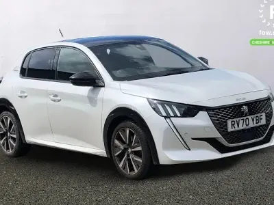 Used Peugeot 208 GT-line 131 HP (96 kW) 2020 White Hatchback