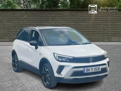 Used Vauxhall Crossland Elite 130 HP (95 kW) 2021 White SUV