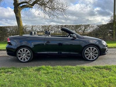 Used VW Eos Exclusive 140 HP (102 kW) 2015 Black Cabriolet
