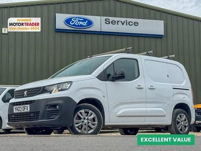 Used Peugeot Partner Premium 131 HP (96 kW) 2023 White MPV