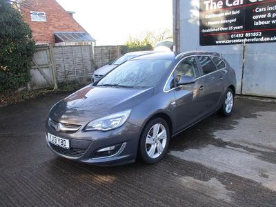 Używany Vauxhall Astra SRi 165 KM (121 kW) 2013 Szary Kombi