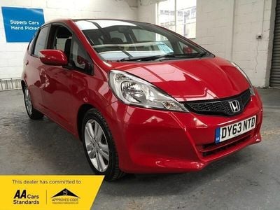 Used Honda Jazz ES 2013 Red Hatchback