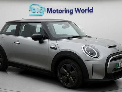 Used 2023 Mini Cooper Level 1 Hatchback | £15,000 (Fair price)