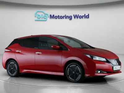 Used Nissan Leaf N-Connecta 110 kW (150 HP) 2022 Red Hatchback