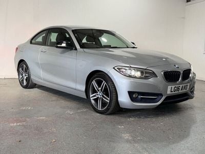 BMW 220