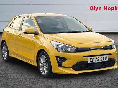 Used Kia Rio 83 HP (61 kW) 2023 Yellow Hatchback