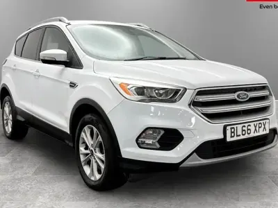 Used Ford Kuga Titanium 120 HP (88 kW) 2017 White SUV