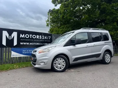 Used Ford Tourneo Connect Zetec 100 HP (73 kW) 2015 Silver MPV