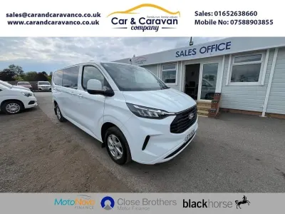 Usado Ford Transit Custom Limited 136 CV (100 kW) 2024 Blanco Familiar