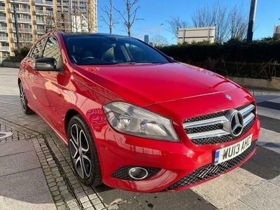 Used Mercedes A180 2013 Red Hatchback