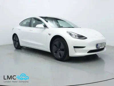 Used Tesla Model 3 Standard Range 239 kW (325 HP) 2020 White Sedan