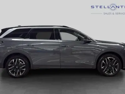Used Peugeot 5008 GT 134 HP (98 kW) 2025 Grey SUV