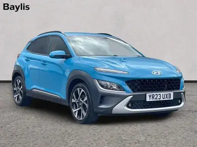 Second-hand Hyundai Kona Premium 120 CP (88 kW) 2023 Albastru SUV