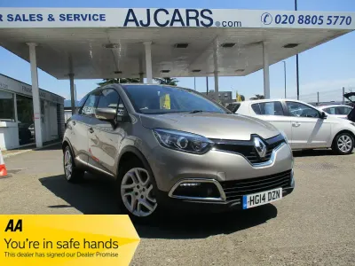 Used Renault Captur Dynamique 90 HP (66 kW) 2014 Beige SUV