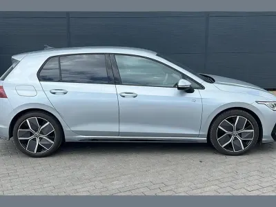 Used VW Golf VIII R-line 147 HP (108 kW) 2025 Silver Hatchback