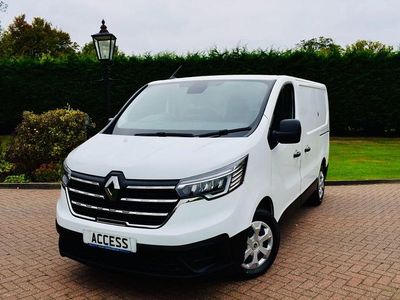 Used Renault Trafic Business 2023 White MPV
