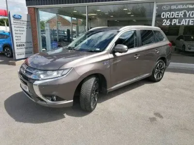 Used Mitsubishi Outlander P-HEV 2016 Brown SUV