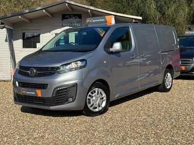 Used Vauxhall Vivaro Sportive 120 HP (88 kW) 2020 Grey MPV