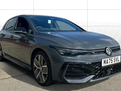 Begagnad VW Golf VIII Black Edition 150 HK (110 kW) 2026 Halvkombi