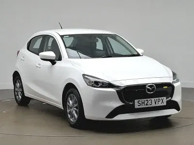 Used Mazda 2 Center-Line 75 HP (55 kW) 2023 White Hatchback