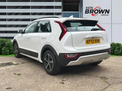 Used Kia Niro 2022 White SUV