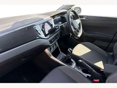 Used VW Taigo Life 95 HP (69 kW) 2023 Grey SUV