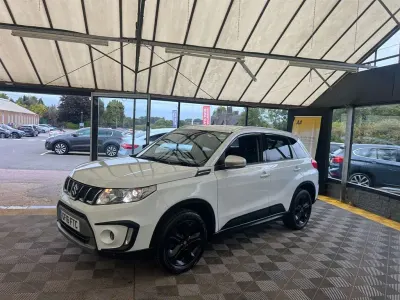 Käytetty Suzuki Vitara 140 HP (102 kW) 2016 Valkoinen Katumaasturi