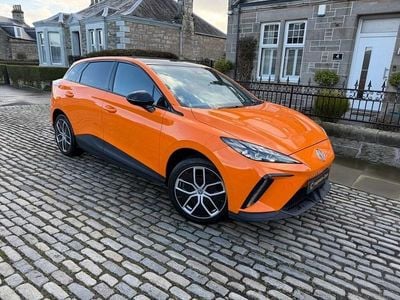 Used MG MG4 EV Trophy 2024 Orange Hatchback