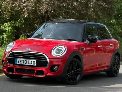 Usado Mini Cooper Hatch 2020 Vermelho Citadino
