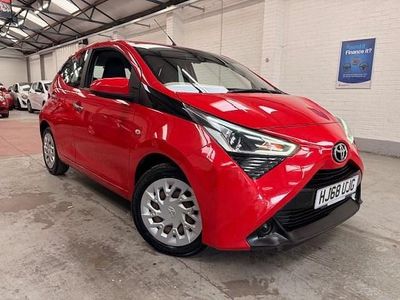 Used Toyota Aygo X-play 2018 Red Hatchback