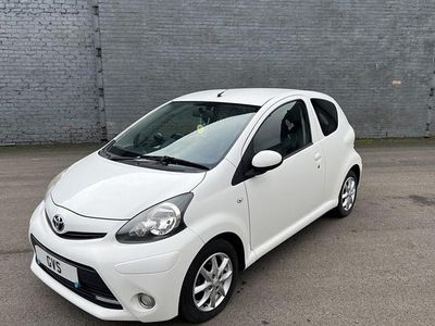 Used Toyota Aygo 2013 White Hatchback