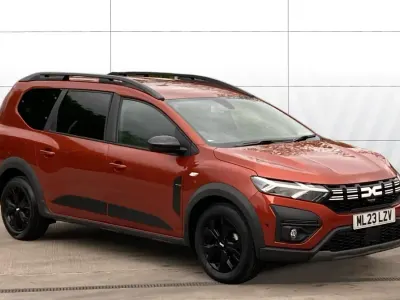 Używany Dacia Jogger Extreme 109 KM (80 kW) 2023 Minivan