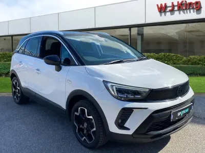 Used Vauxhall Crossland Ultimate 110 HP (80 kW) 2023 White SUV