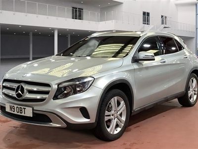 Mercedes GLA200