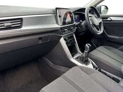Used VW T-Roc Life 150 HP (110 kW) 2022 Grey SUV