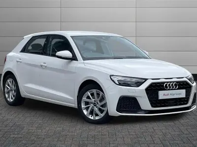 Begagnad Audi A1 Sport 116 HK (85 kW) 2024 Vit SUV