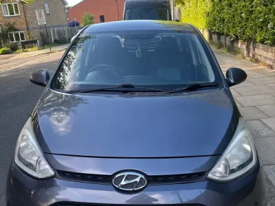 Used Hyundai i10 SE 67 HP (49 kW) 2014 Grey Hatchback