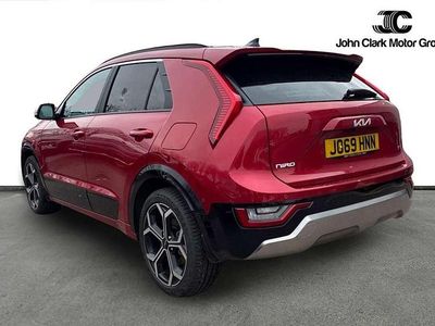 Gebraucht Kia Niro 127 PS (93 kW) 2025 Rot SUV