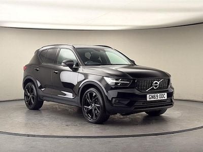 Used Volvo XC40 R-Design Pro 150 HP (110 kW) 2019 Onyx black SUV