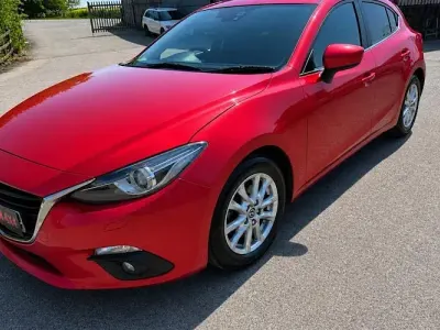 Used Mazda 3 120 HP (88 kW) 2016 Hatchback