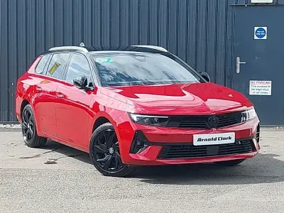 Used Vauxhall Astra 130 HP (95 kW) 2023 Red Estate