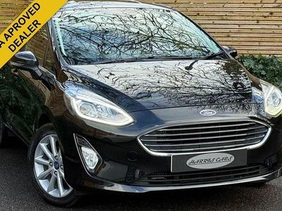 Used Ford Fiesta Zetec 85 HP (62 kW) 2020 Black Hatchback